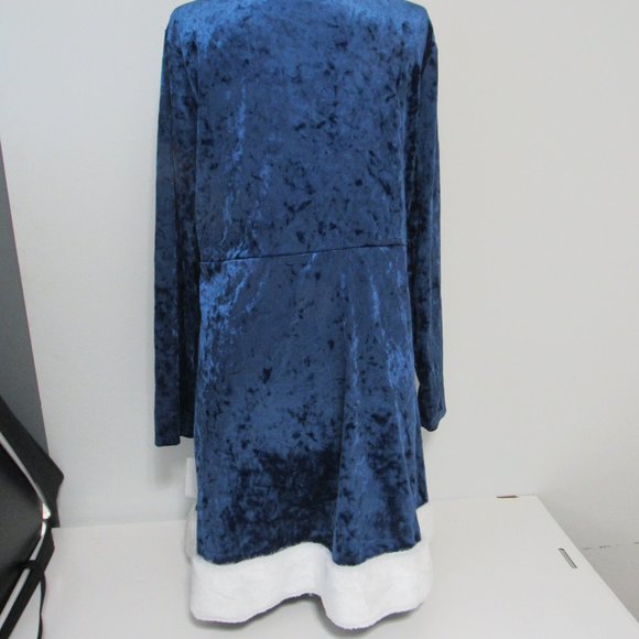Simply Styled Girls' Velour Holiday Skater Dress - Picture 2 of 5
